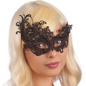 Maschera nera in tessuto macrame' - 