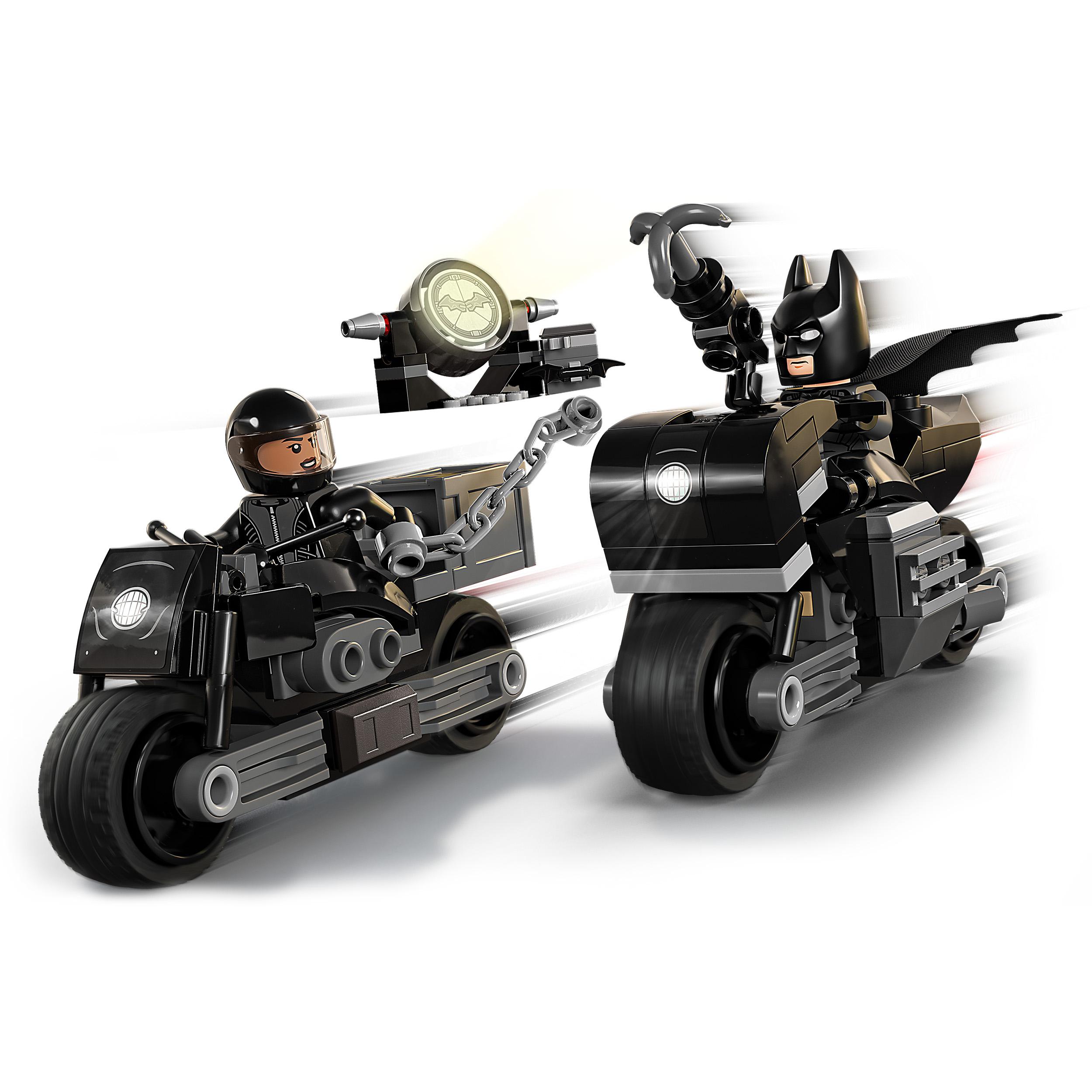 Lego dc inseguimento sulla moto di batman e selina kyle, giocattolo per bambini di 6+ anni con bat-segnale che si illumina al buio, 76179 - BATMAN, DC COMICS, LEGO SUPER HEROES, Lego