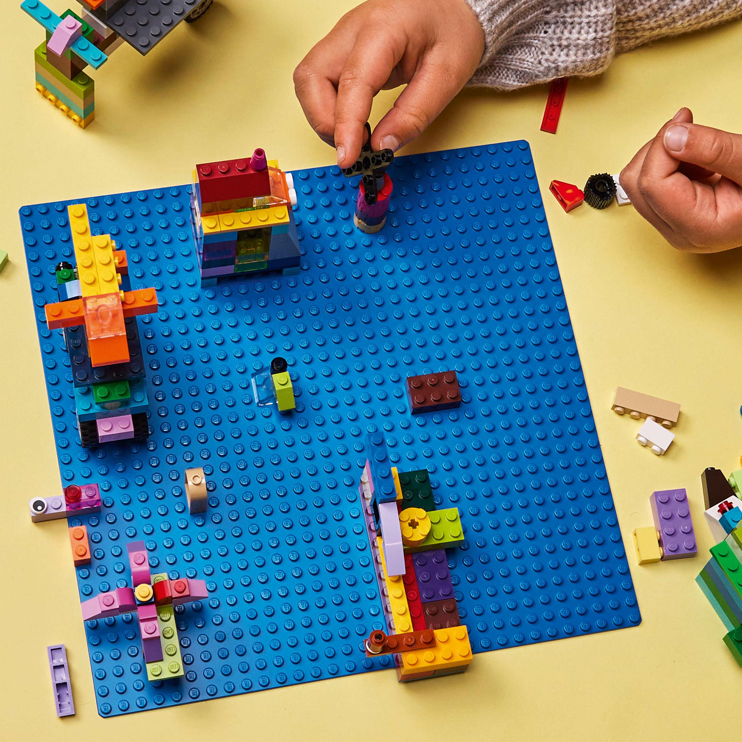 Lego classic 11025 base blu, tavola per costruzioni quadrata con