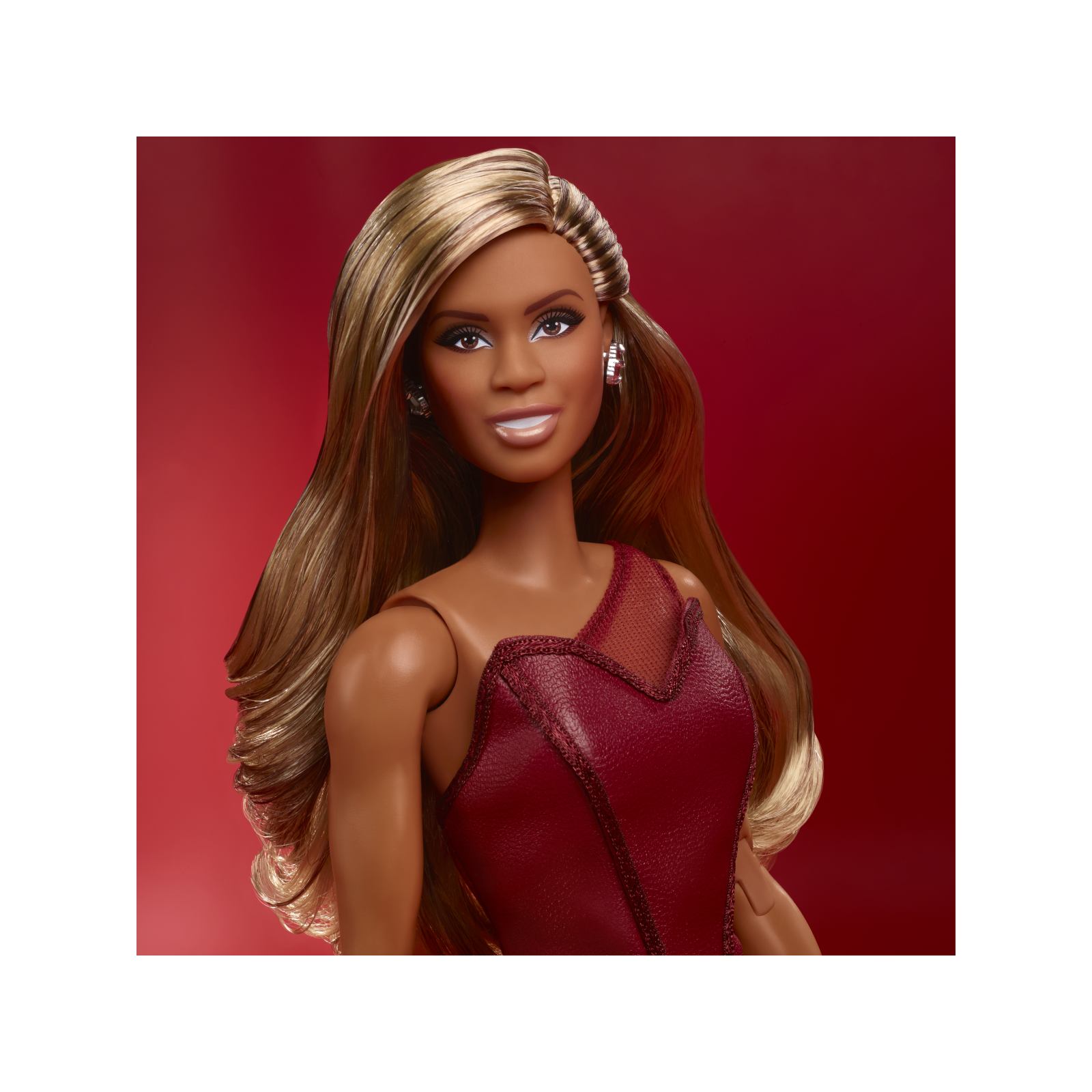 Barbie - bambola signature ispirata a laverne cox tribute collection, giocattolo per bambini 6+ anni, hcb99 - Barbie
