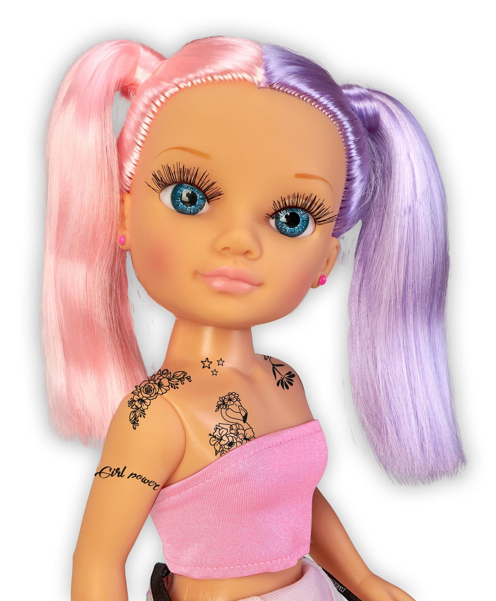 Nancy tattoo, bambola 42 cm con lunghi capelli e accessori - NANCY