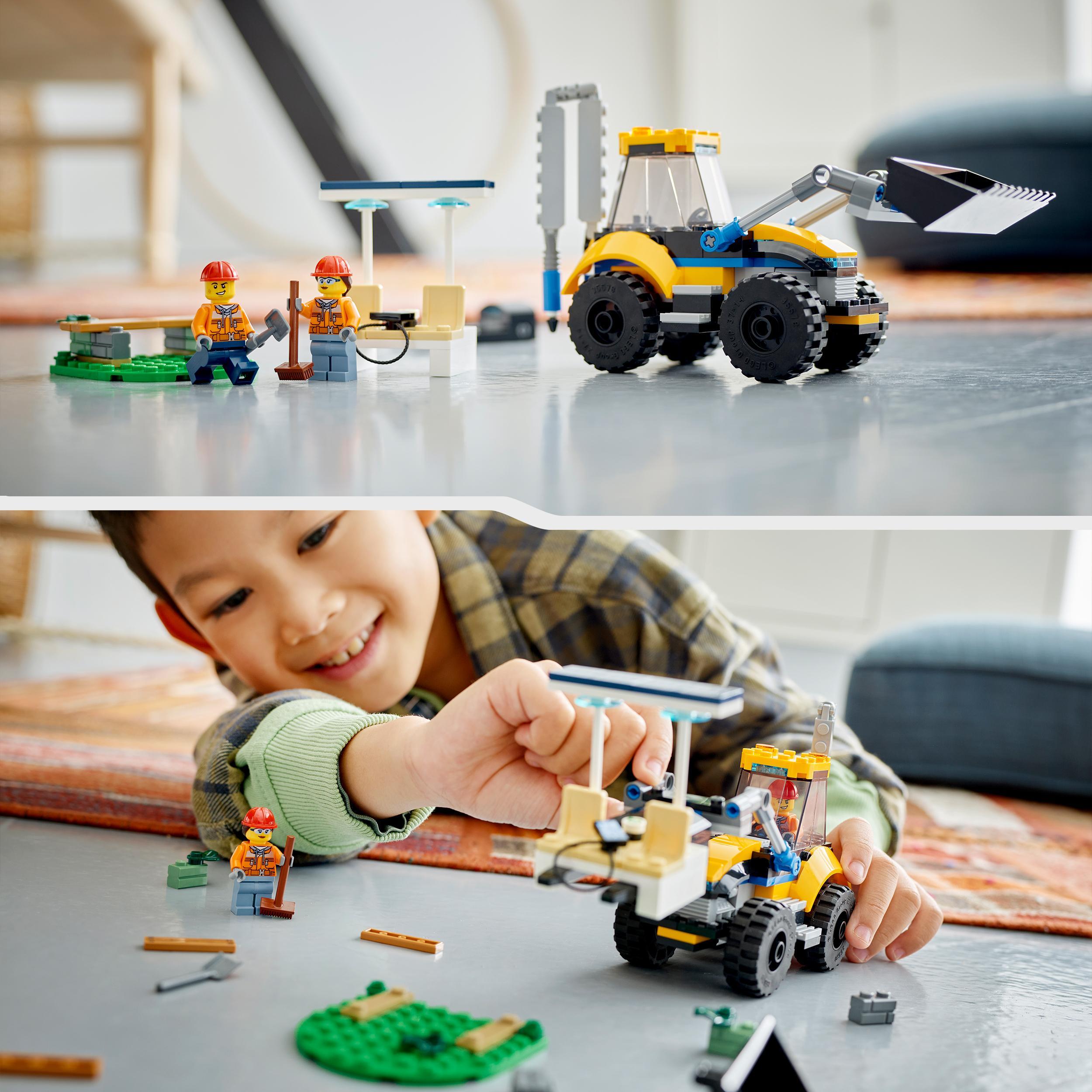 Lego city 60385 scavatrice per costruzioni, escavatore giocattolo con  minifigure, giochi per bambini e bambine, idea regalo - Toys Center