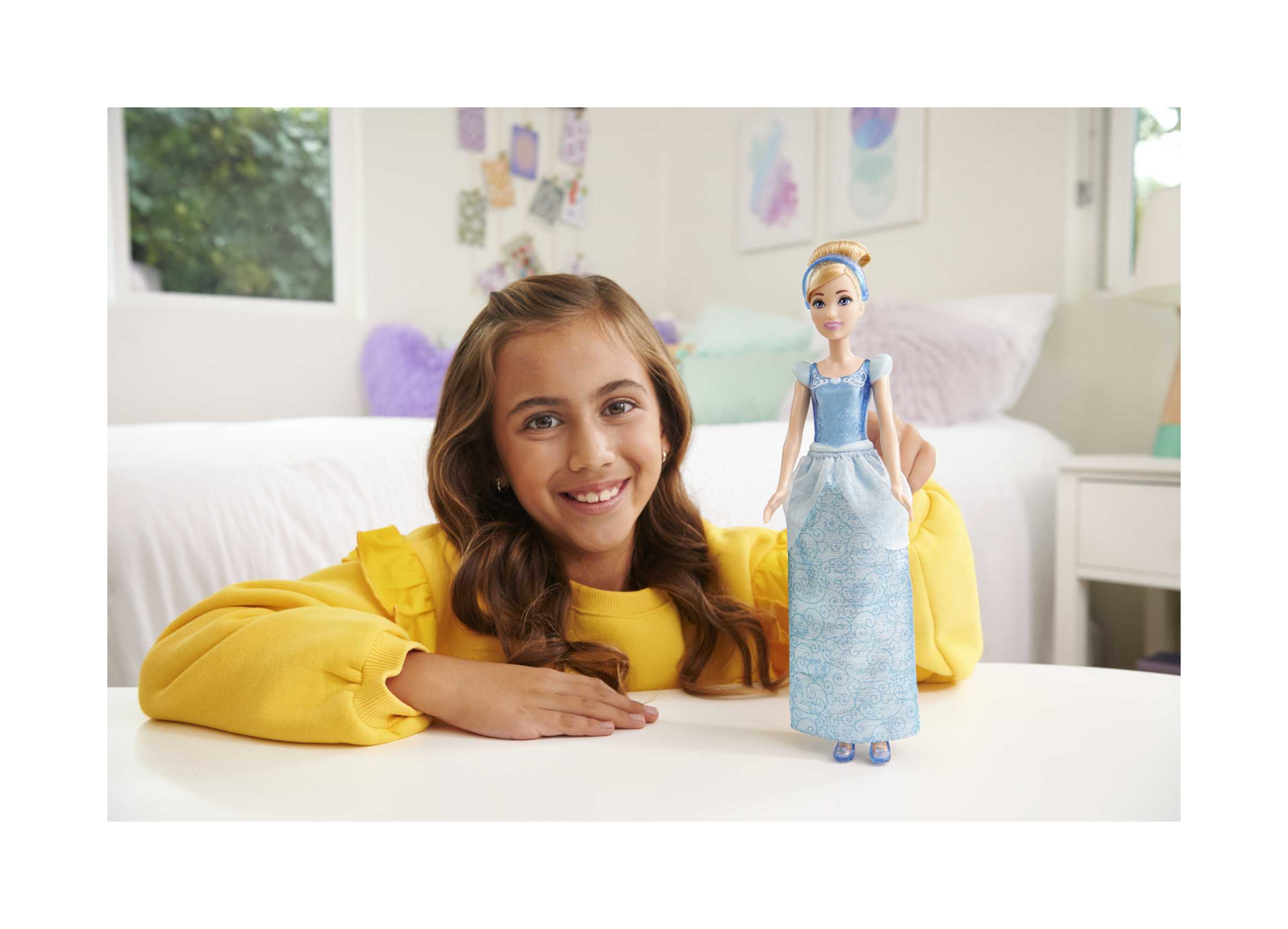 Disney princess - cenerentola bambola snodata, con capi e accessori scintillanti ispirati al film disney, giocattolo per bambini, 3+ anni, hlw06 - DISNEY PRINCESS