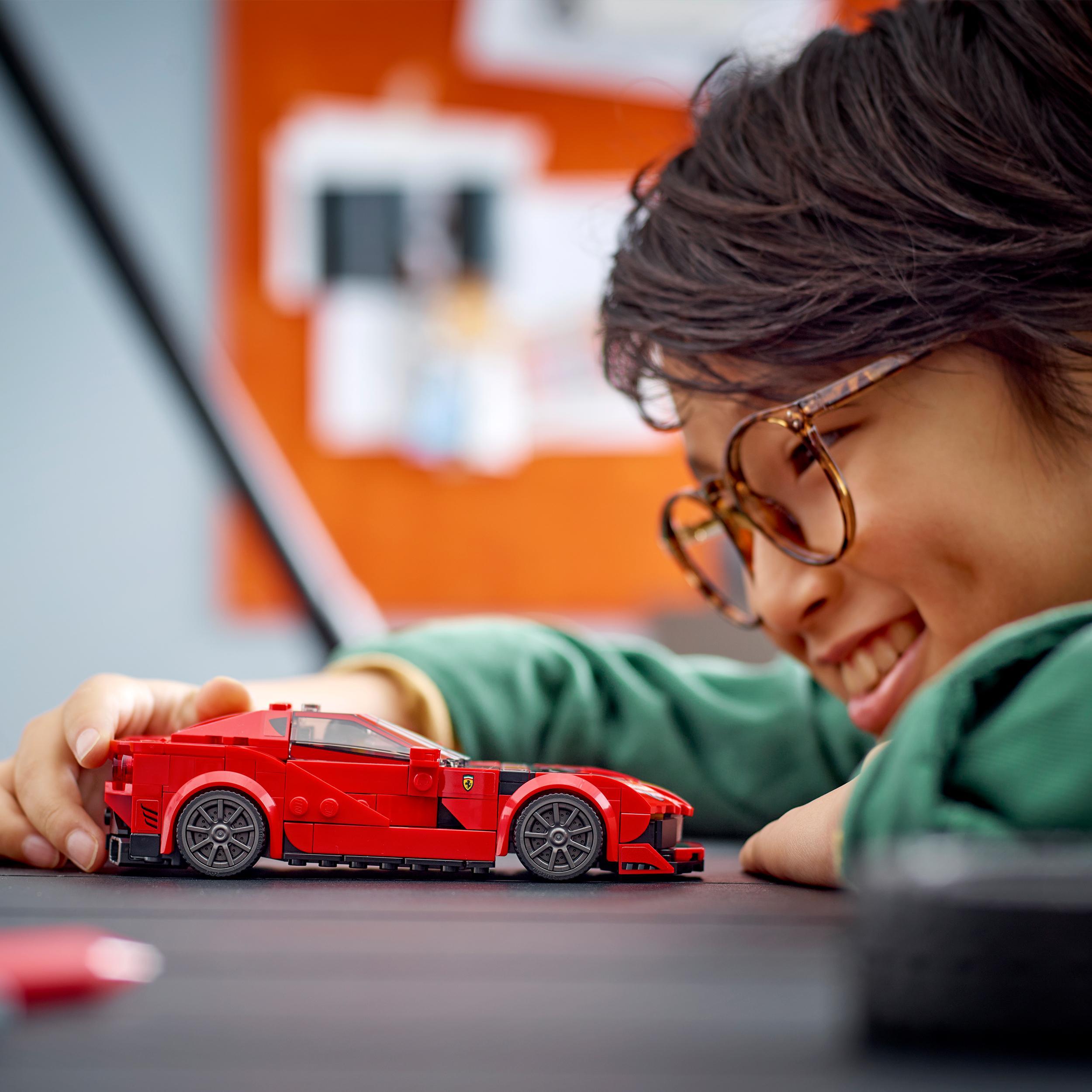 Lego speed champions 76914 ferrari 812 competizione, modellino di auto da costruire, macchina giocattolo 2023 da collezione - LEGO SPEED CHAMPIONS