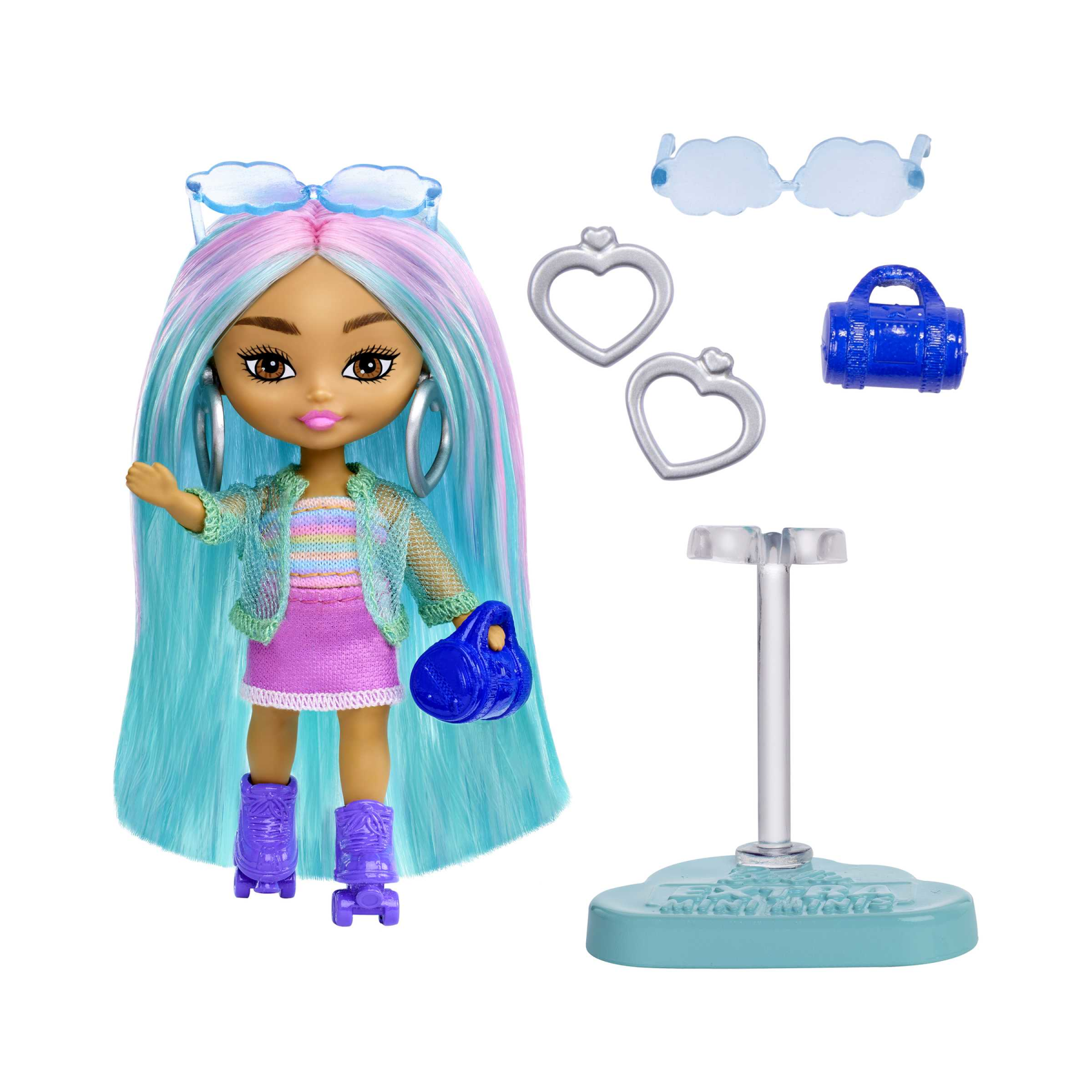 Barbie - barbie extra mini minis, bambola con capelli blu, mini giocattoli, abito sportivo e pattini a rotelle, abiti e accessori​​, giocattolo per bambini, 3+ anni, hln45 - Barbie