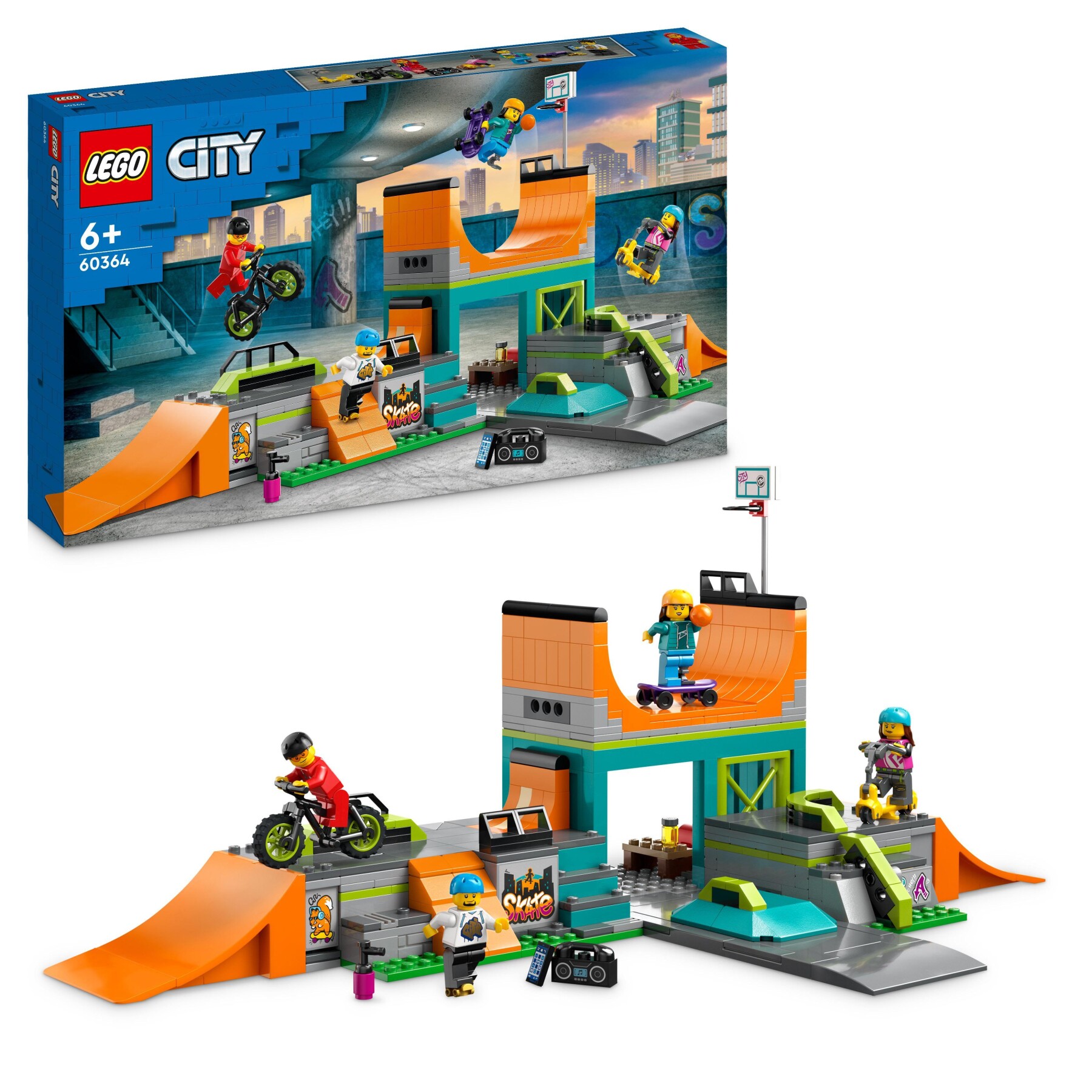Lego city 60364 skate park urbano, gioco per bambini 6+ con bmx, skateboard, monopattino, rollerblade e 4 minifigure, set 2023 - LEGO CITY
