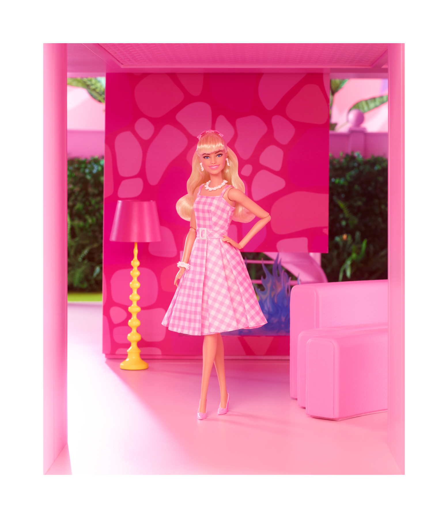 Roupas rosas, bonecas e até milk-shake: filme da Barbie movimenta