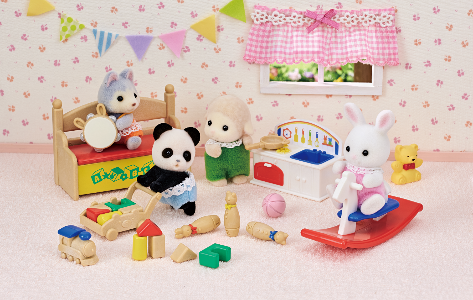 Sylvanian families - personaggi collezionabili -scatola dei giochi per bebè – bebè coniglio neve e bebè panda - SYLVANIAN FAMILIES