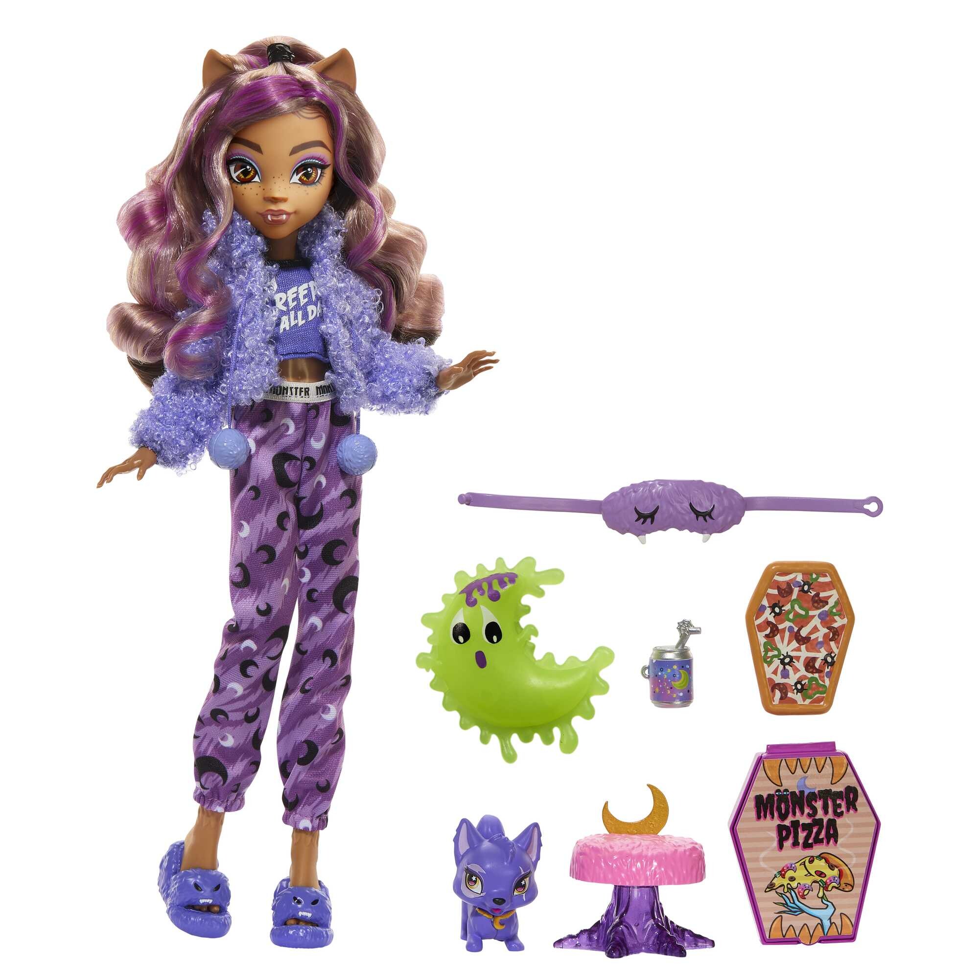 Monster high - clawdeen wolf creepover party, bambola con outfit dettagliato e accessori per il pigiama party, cucciolo crescent incluso - Monster High