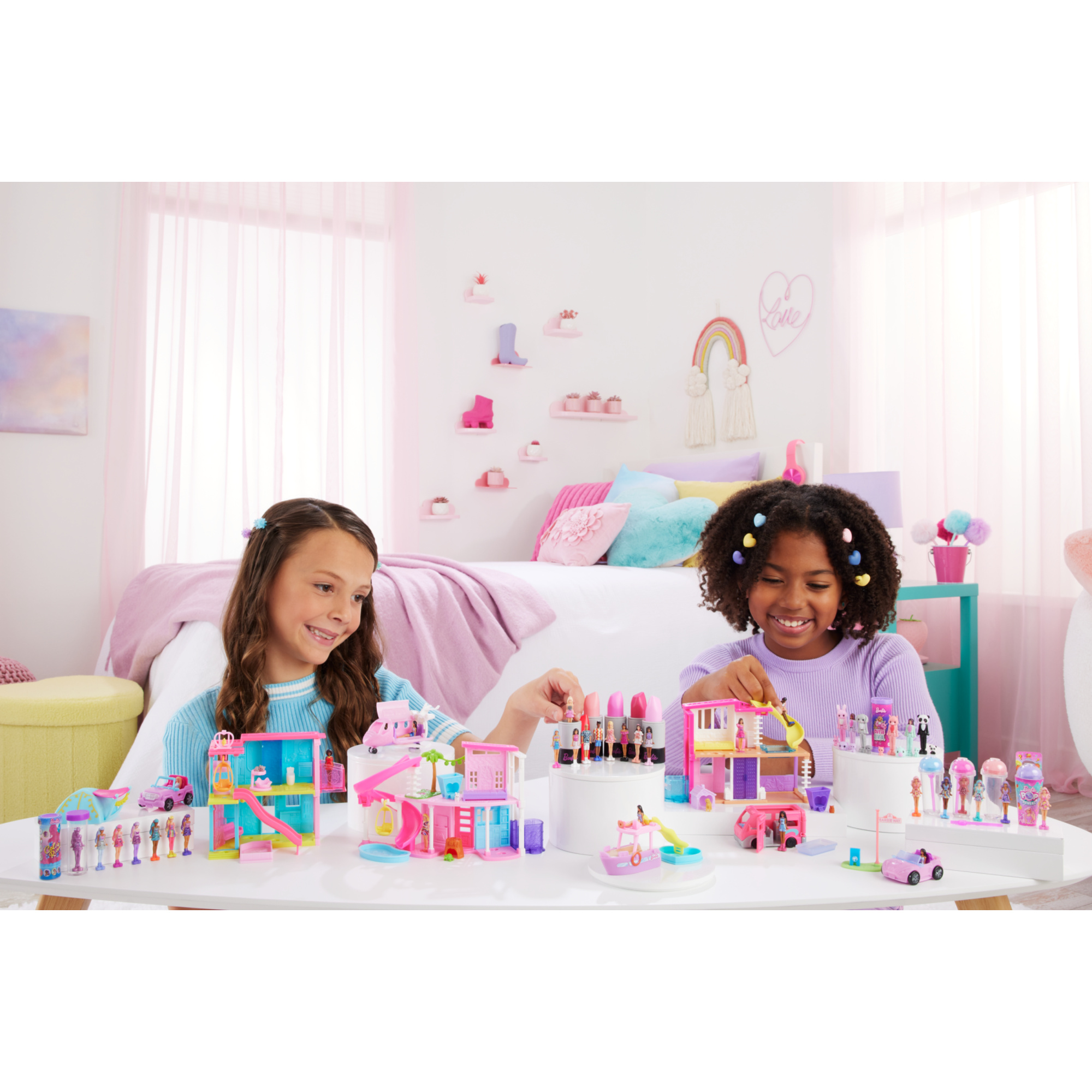 Mini barbieland - cutie reveal serie color - mini bambola con costume in peluche e cucciolo - Barbie