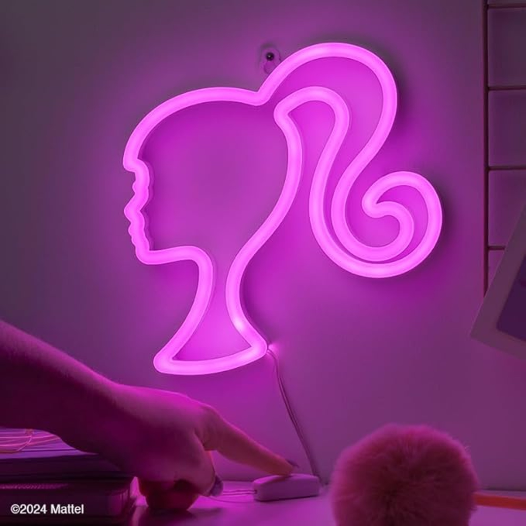 Lampada neon led barbie rosa 22 cm - design iconico con licenza ufficiale, alimentazione usb, accessorio decorativo per collezionisti - Barbie