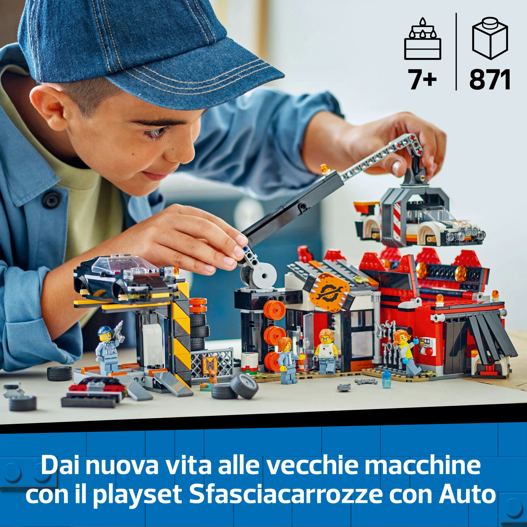 Lego city 60472 sfasciacarrozze con auto, giocattolo con 2 macchine, ricambi, gru, crusher e 4 minifigure, giochi bambini 8+ - LEGO CITY