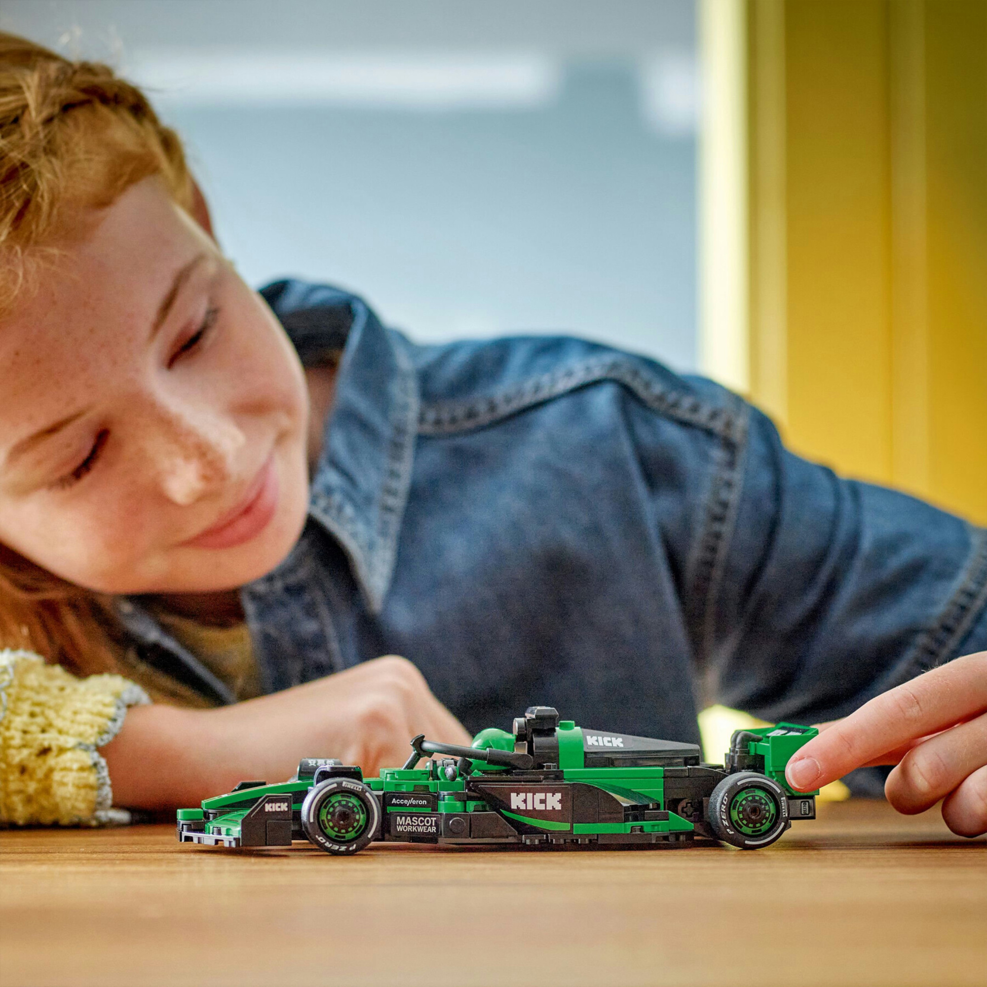 Lego speed champions 77247 auto da corsa kick sauber f1 team c44 macchina giocattolo da collezione con minifigure, bambini 10+ - LEGO SPEED CHAMPIONS
