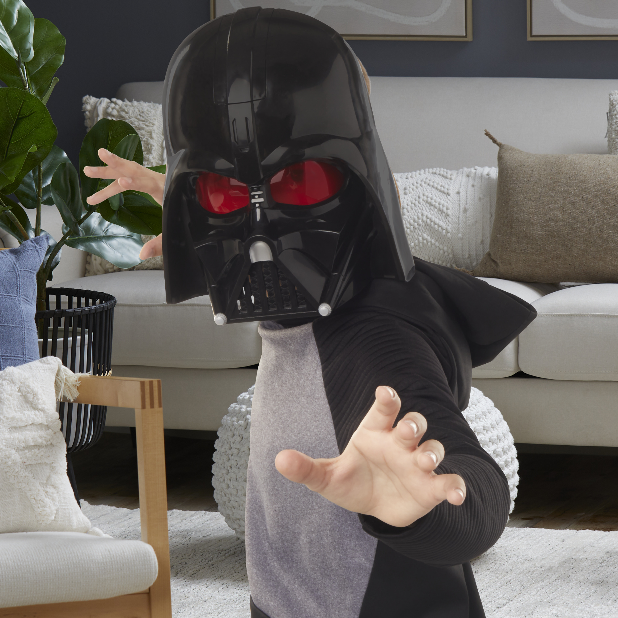 Maschera elettronica darth vader star wars con effetti sonori e frasi, per bambini, accessorio costume con cinghia regolabile, dai 5 anni - Star Wars