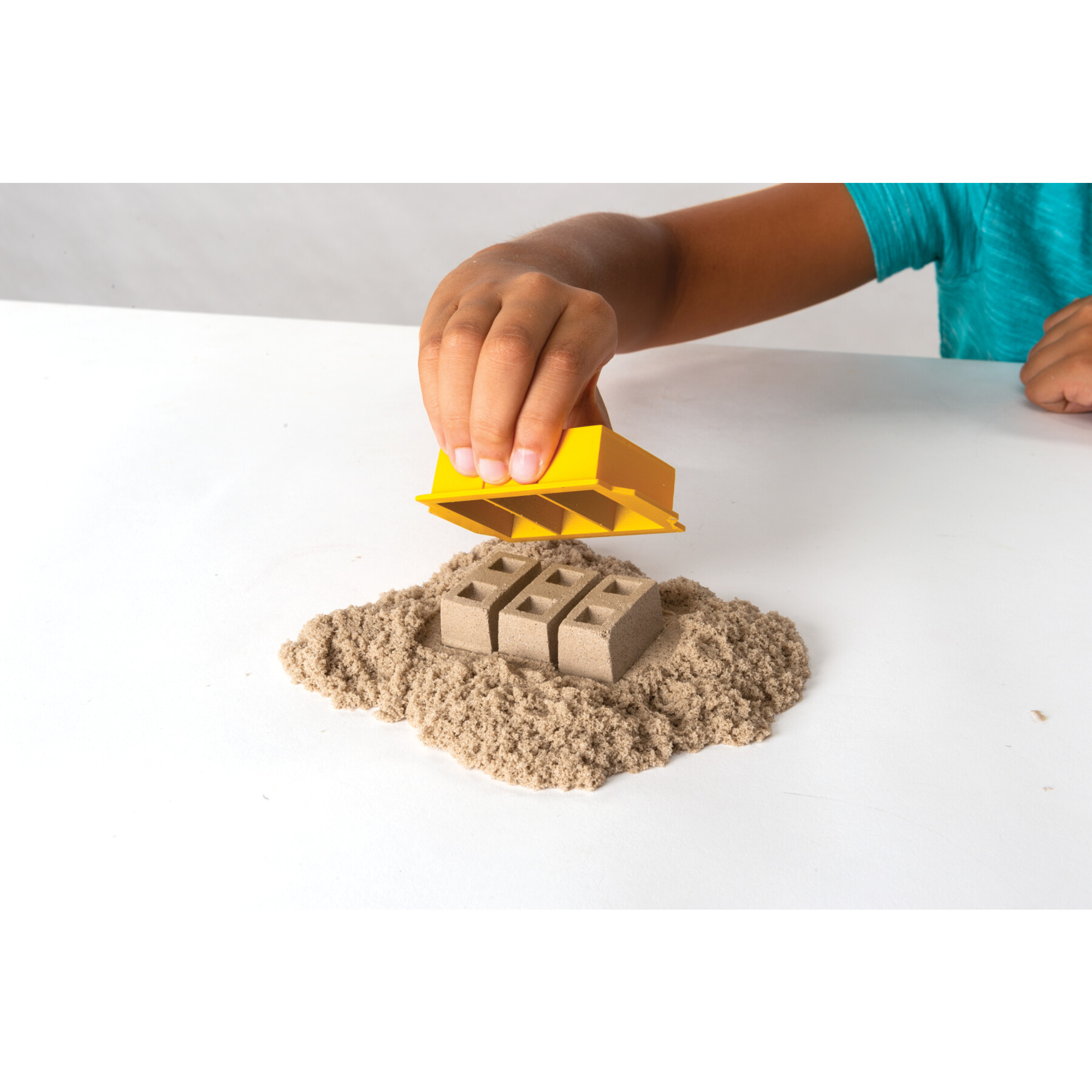Kinetic sand set cantiere – set completo per costruzioni con sabbia cinetica - KINETIC SAND