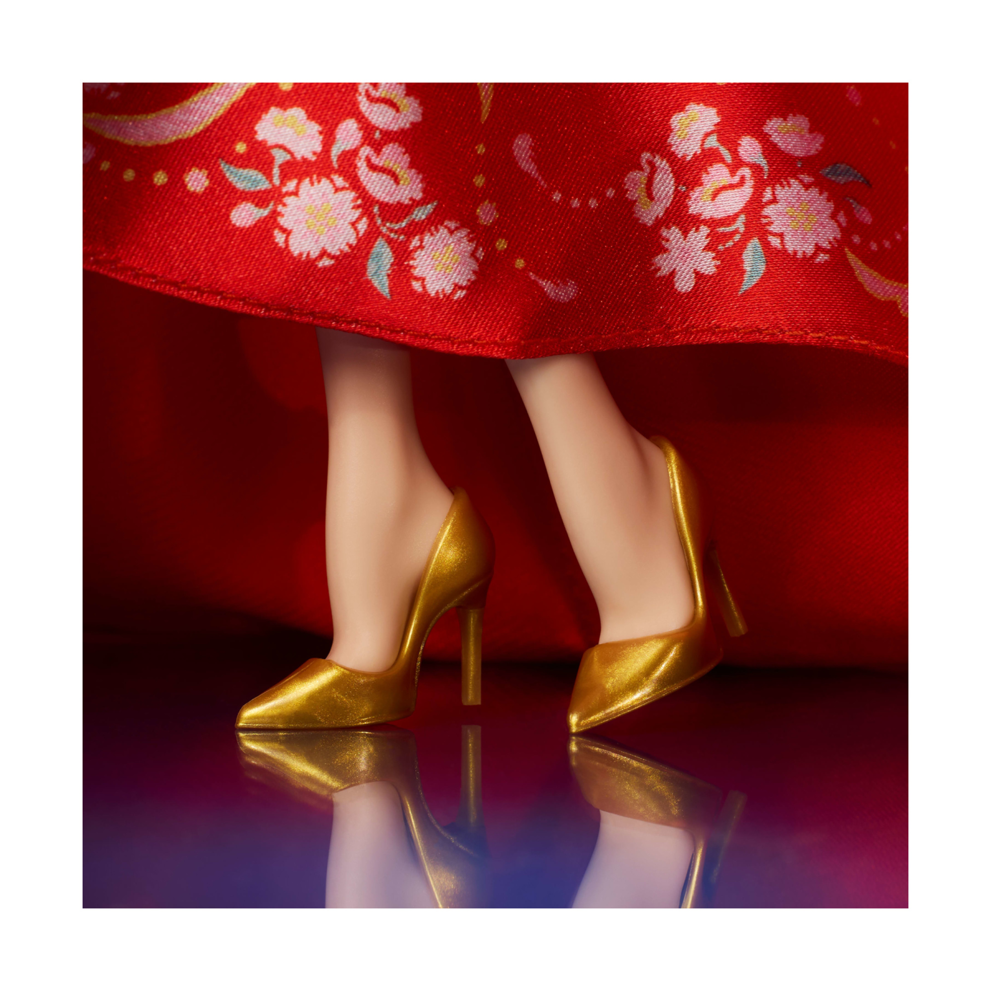 Barbie signature - capodanno lunare cinese 2025, bambola da collezione con abito qipao e accessori dorati - Barbie