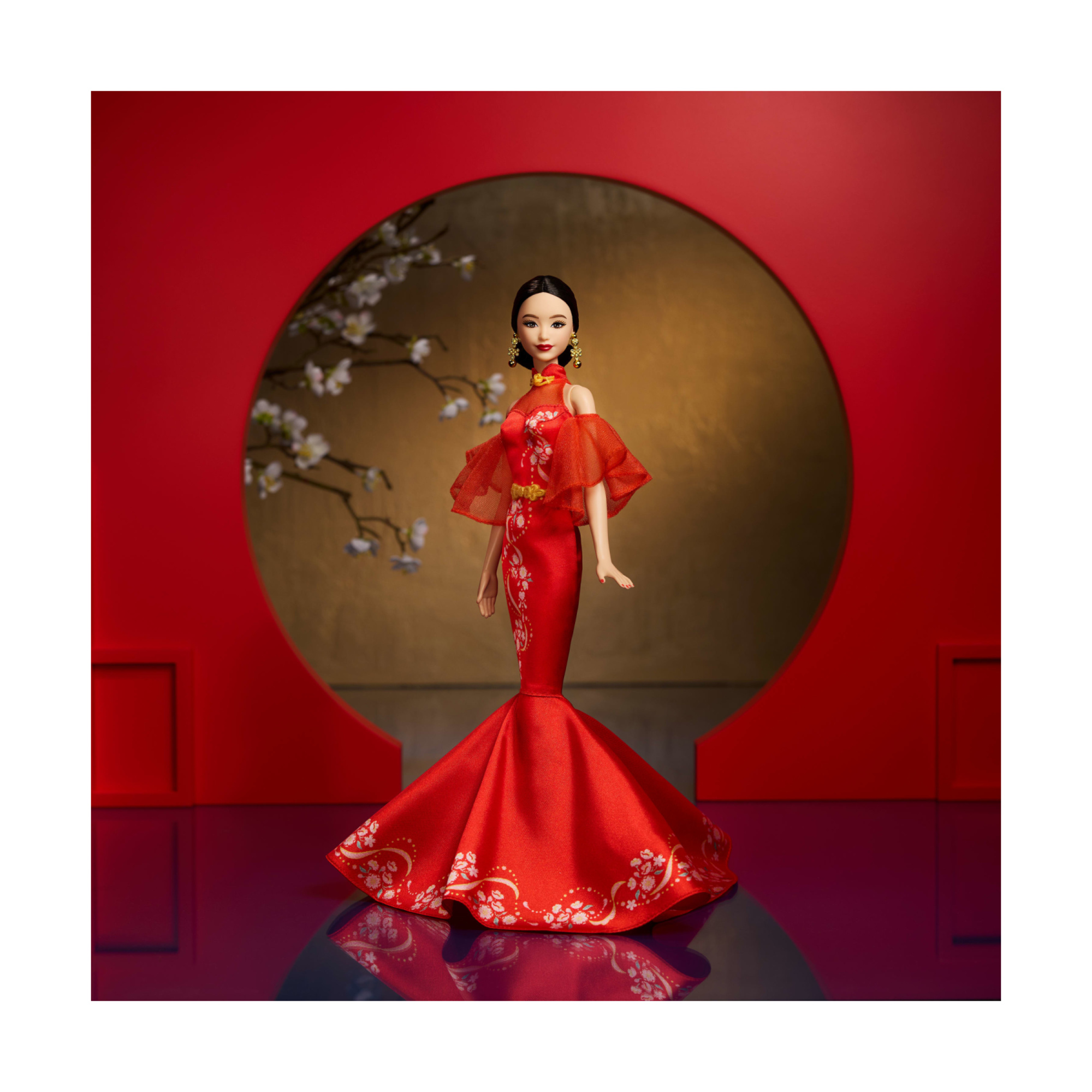 Barbie signature - capodanno lunare cinese 2025, bambola da collezione con abito qipao e accessori dorati - Barbie