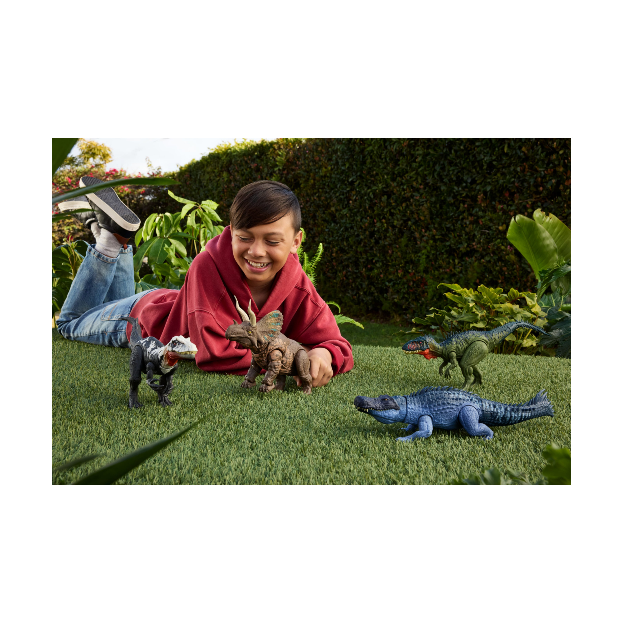 Mattel jurassic - chilantaisaurus gigantic -thrashers jw: dinosauro grande con 2 attacchi feroci. - Jurassic World