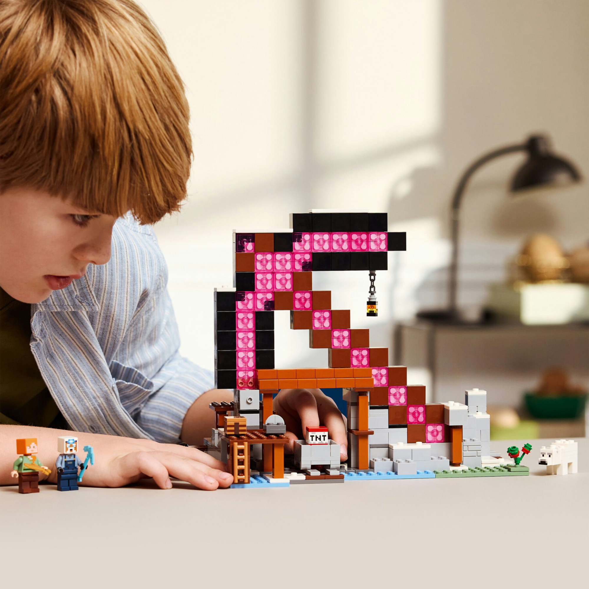 Lego minecraft 21277 miniera piccozze: interattivo, 3 personaggi 8+ - Lego